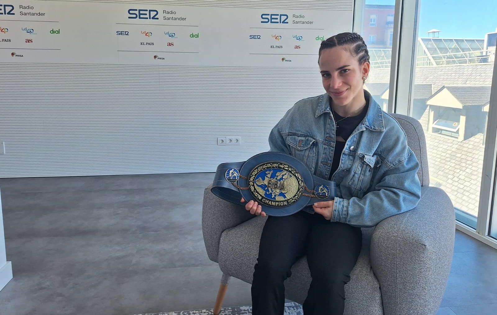 Mariluz Peral, en los estudios de la SER.