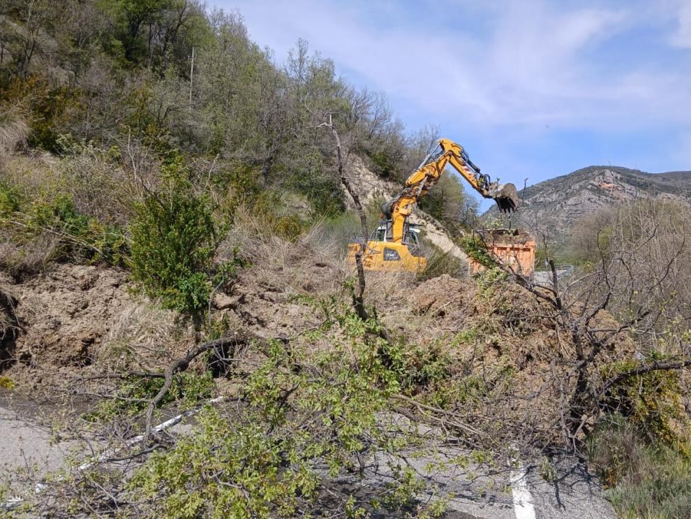 Desprendimiento en la A-1605