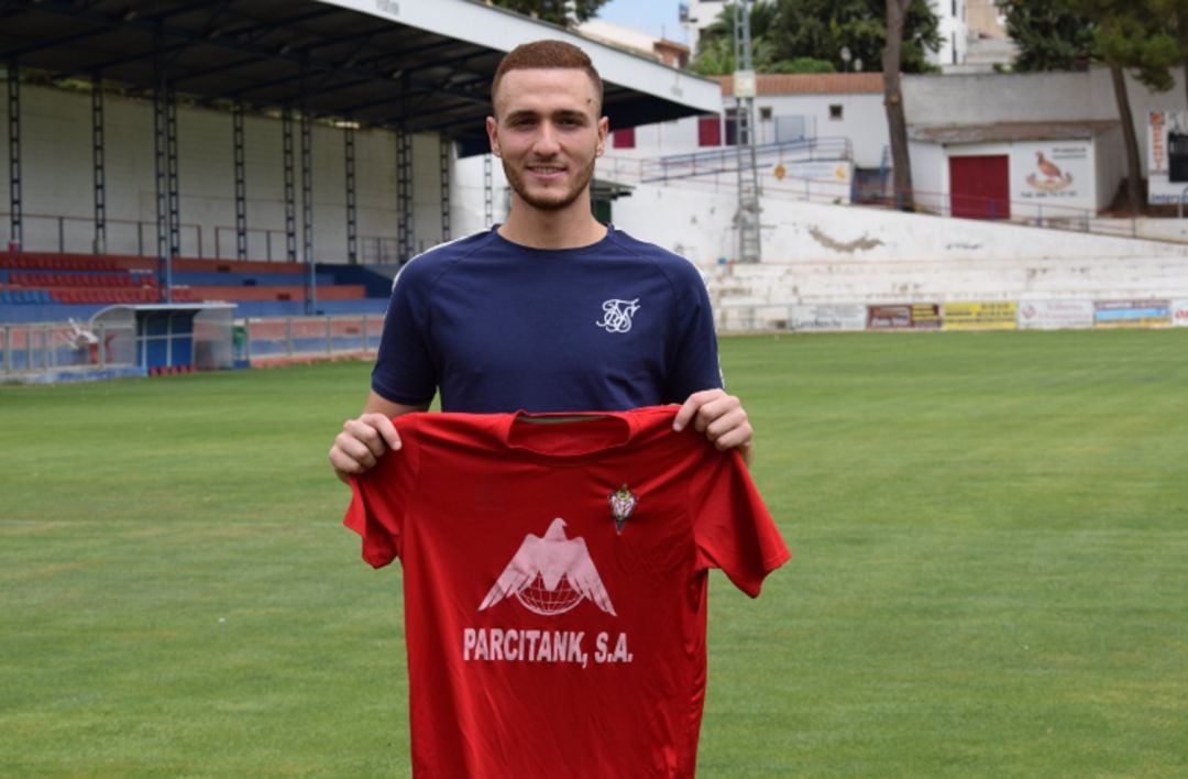 Presentación de Agus Alonso con el CP Villarrobledo