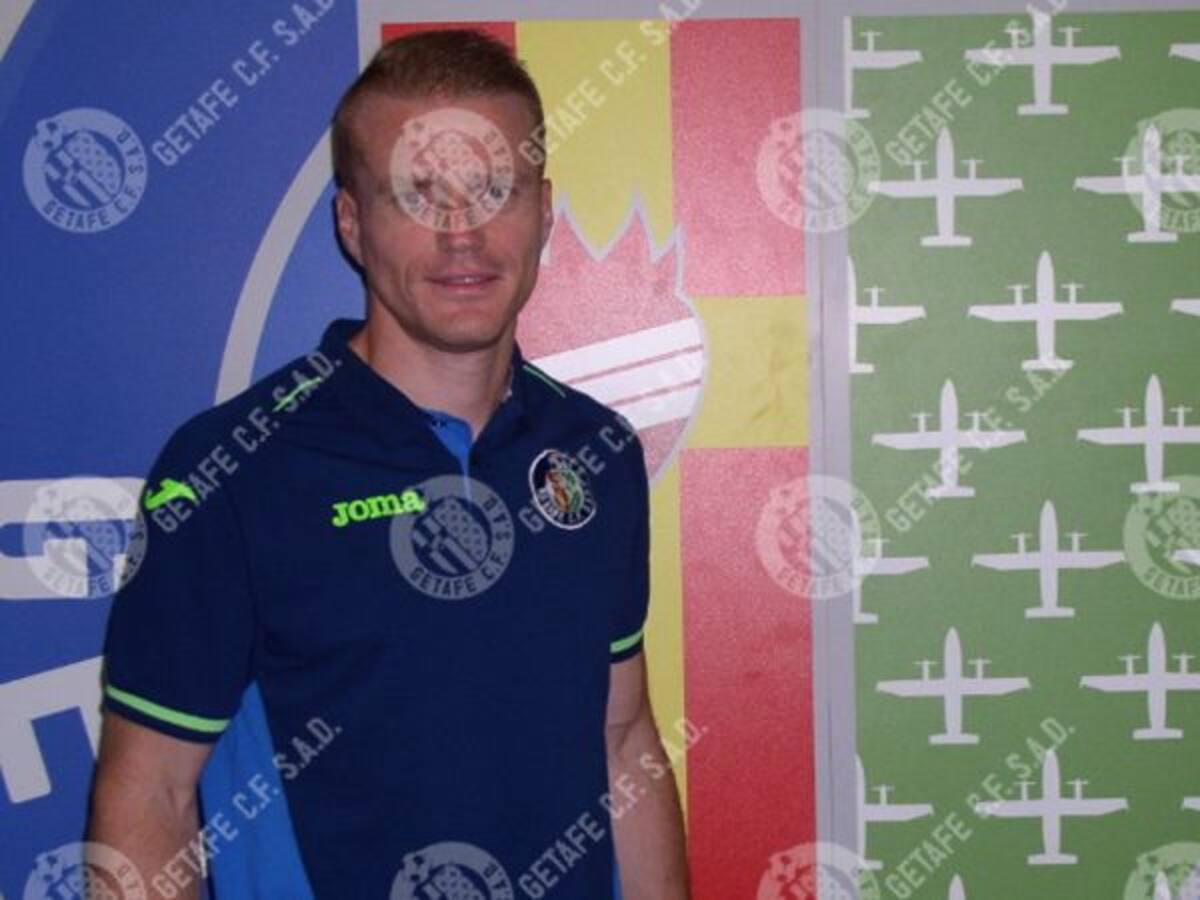 Alberto recala en la portería azulona