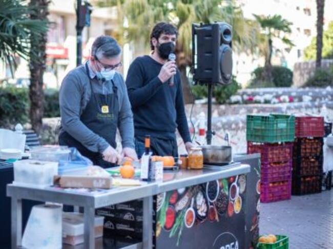 Preparación confitura salada