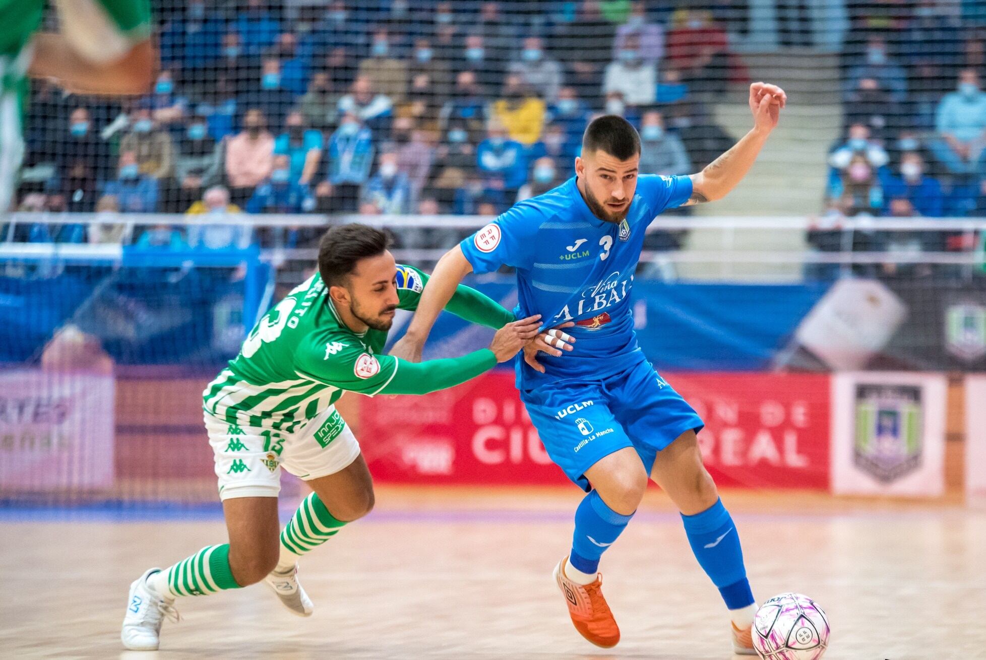 Catela durante un partido con el Valdepeñas esta temporada