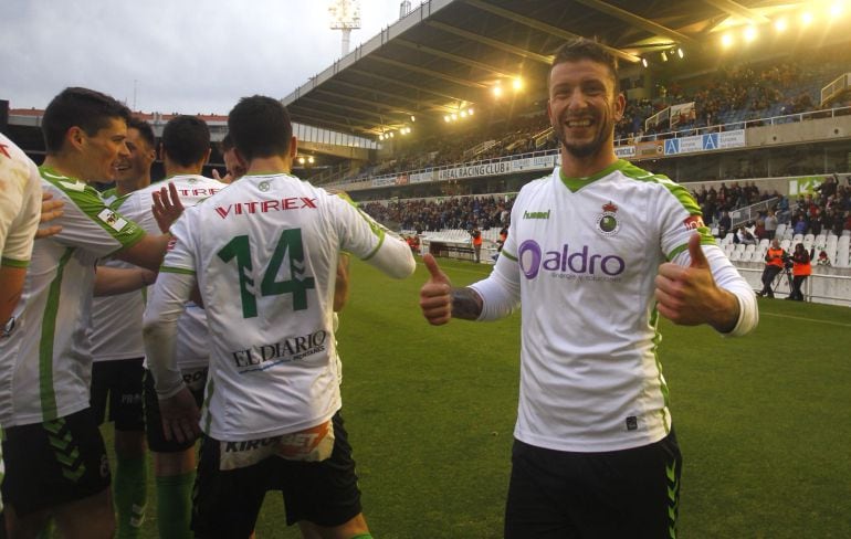 El delantero celebra uno de los goles de la tarde