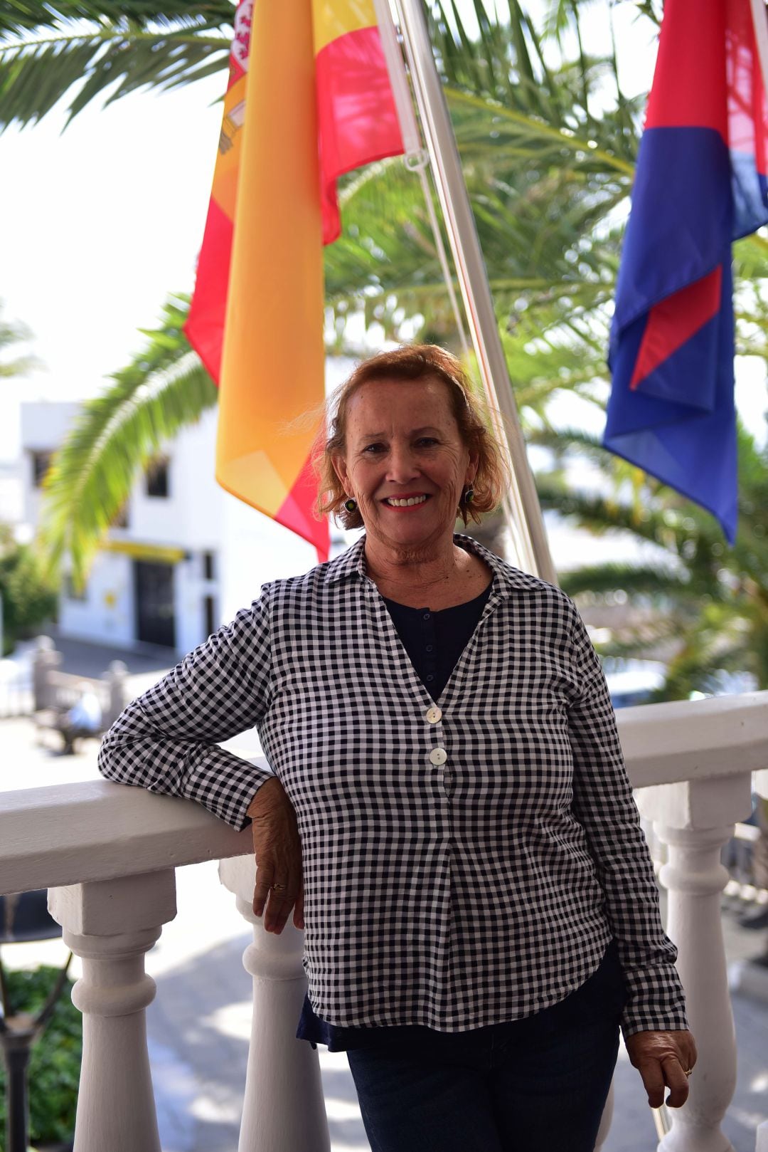 Encarnación De León Corujo.