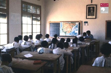 Escuela rural en un pueblo de colonización de la provincia de Ciudad Real entre 1950 y 1960