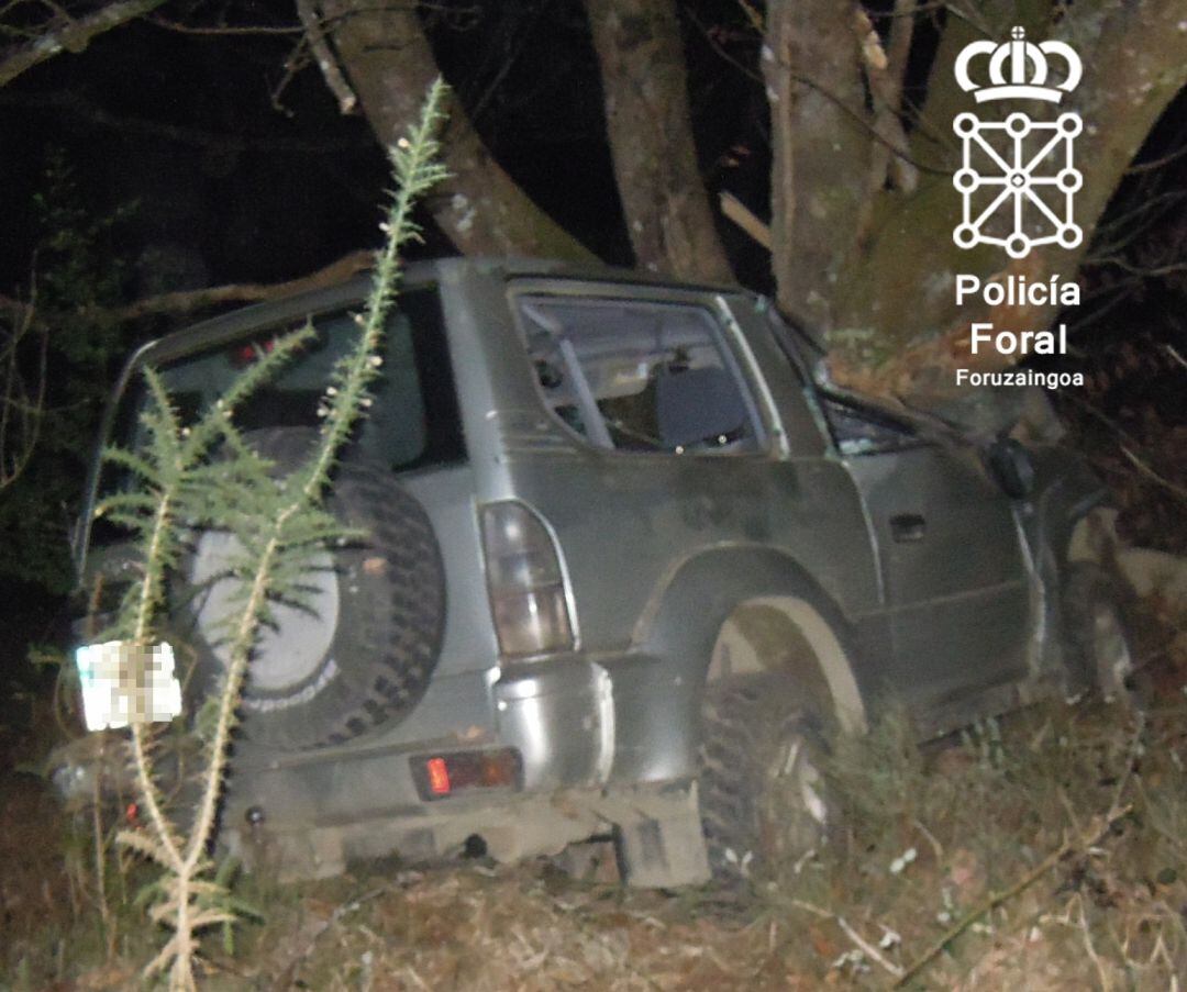 Fallece un hombre de 81 años tras chocar contra un árbol en Goizueta