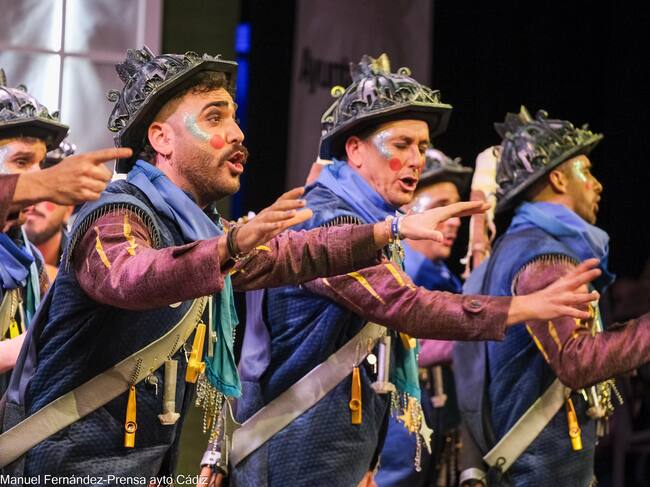 COMPARSA LOS DESPERTADORES