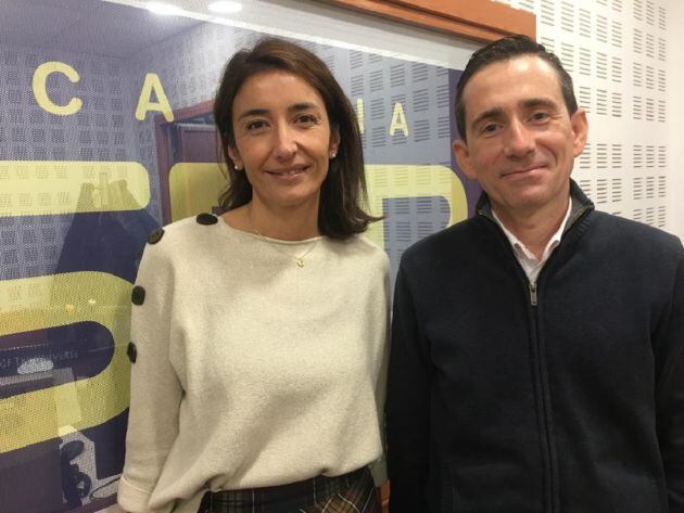 Rocio Guerrero, de la agencia de servicios digitales Blanco Nucelar y Enrique Garcés, responsable de la web piedraonline.com