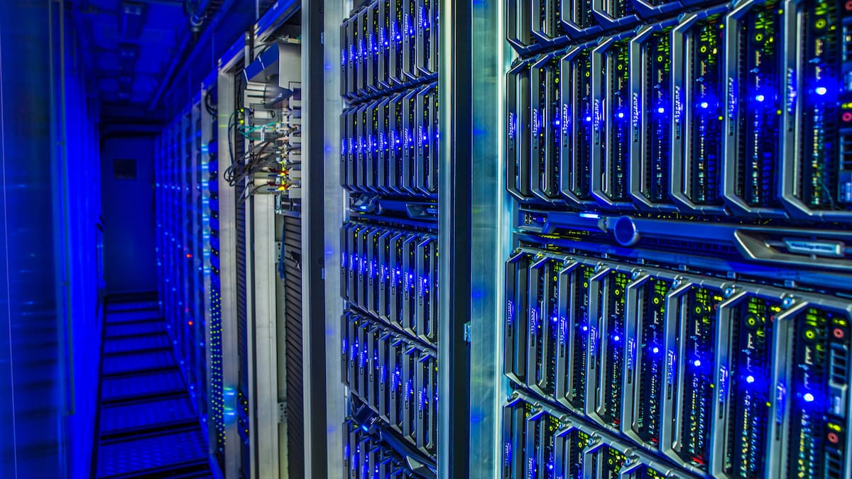 Alberto Retana, director general de Política Digital de la Consejería de Administración Local, explica qué son los centros de datos que llegarán al sur de Madrid