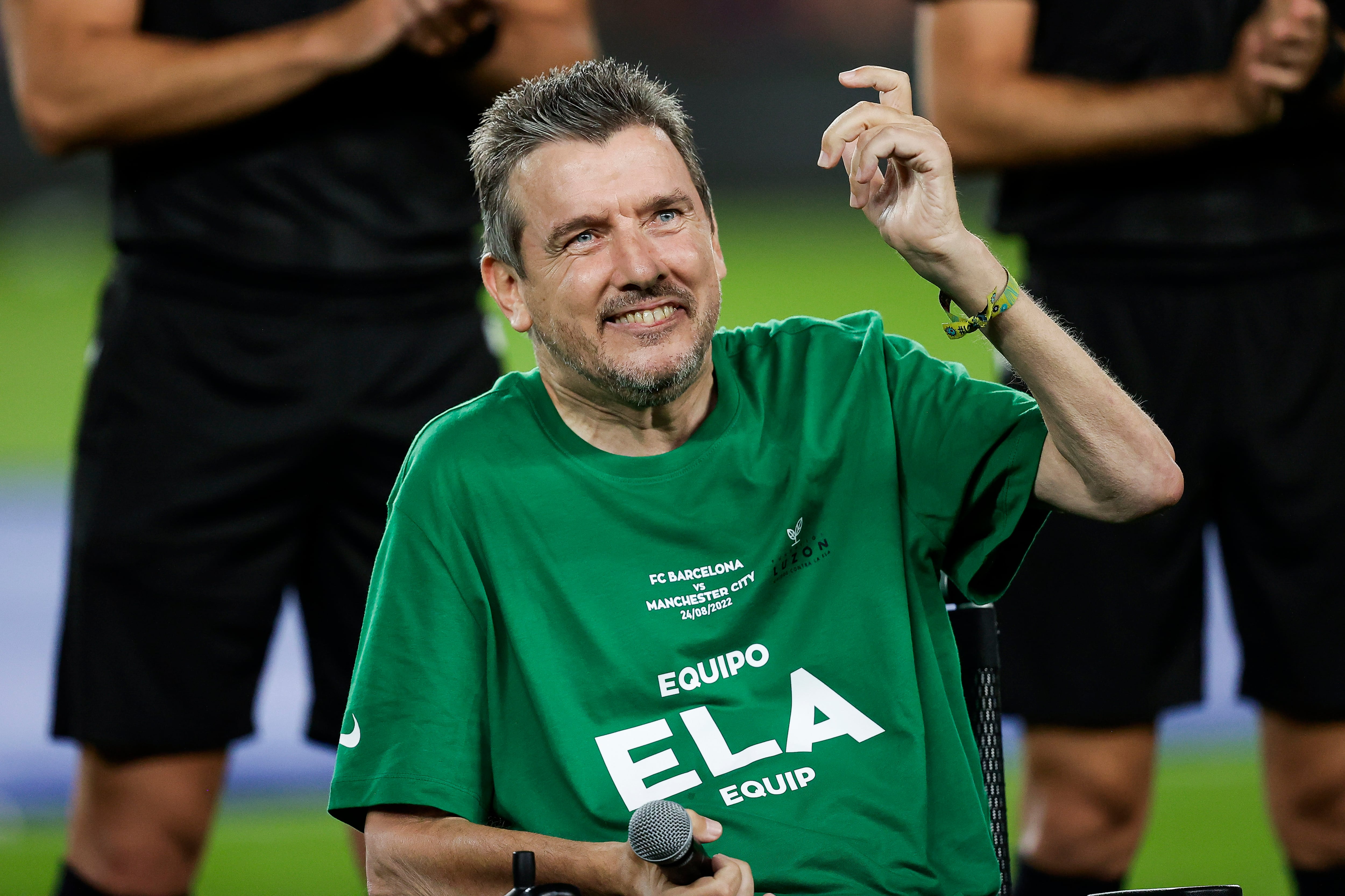 BARCELONA, SPAIN - AUGUST 24: Juan Carlos Unzue during the Club Friendly   match between FC Barcelona v Manchester City at the Spotify Camp Nou on August 24, 2022 in Barcelona Spain (Photo by David S. Bustamante/Soccrates/Getty Images)