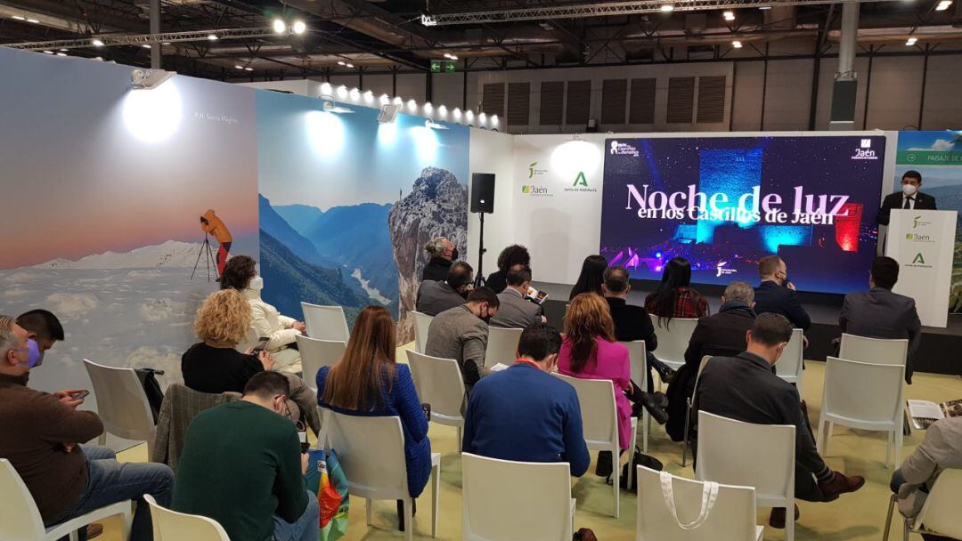 Presentación de &quot;Noche de luz en los castillos de Jaén&quot; en Fitur.