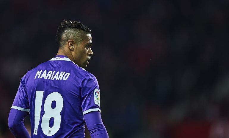 Mariano, durante un partido con el Real Madrid