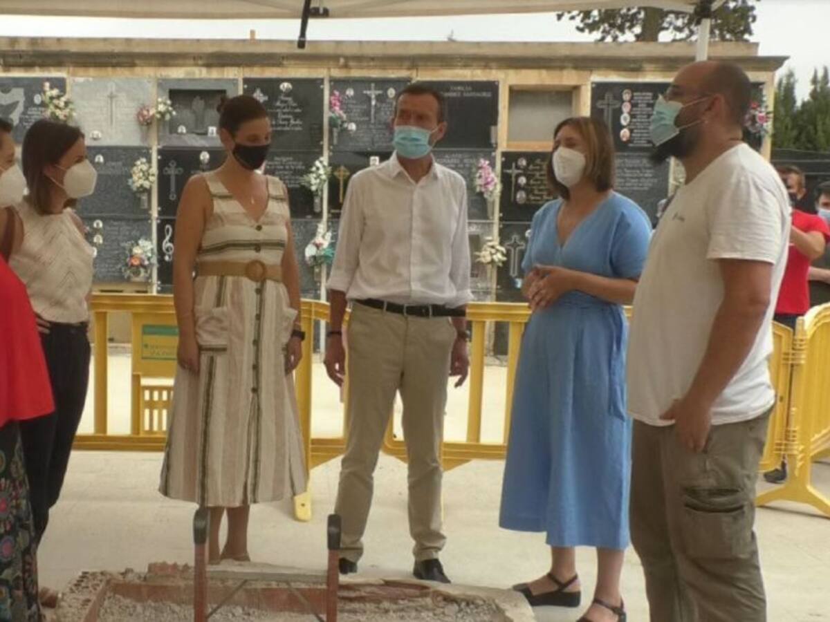 Las exhumaciones fueron una "irregularidad administrativa" por un "error técnico" sin "responsabilidad penal"