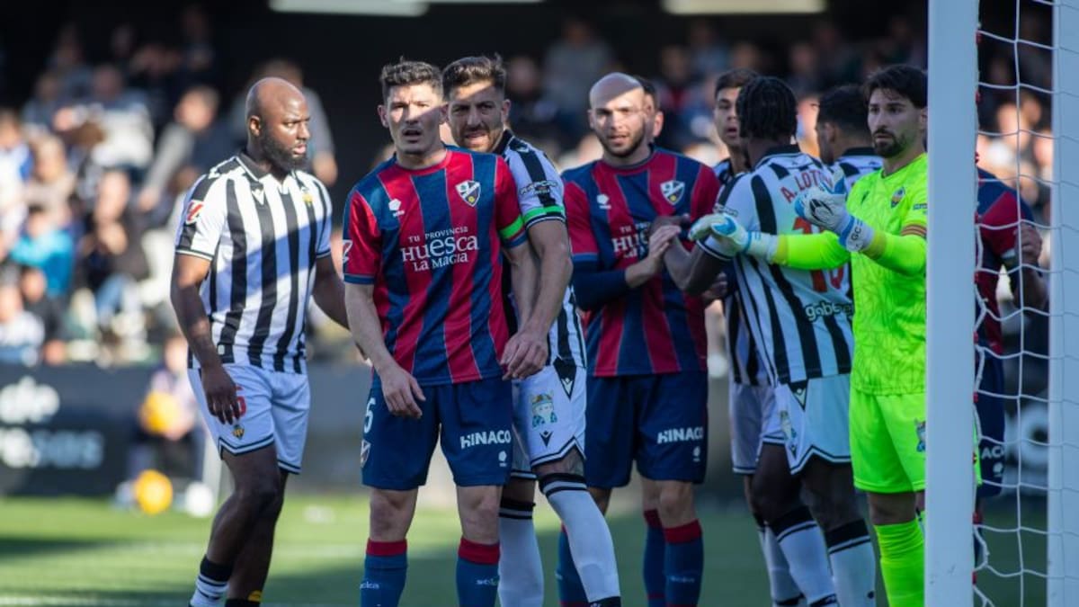 Miguel Loureiro renueva una temporada más en la SD Huesca