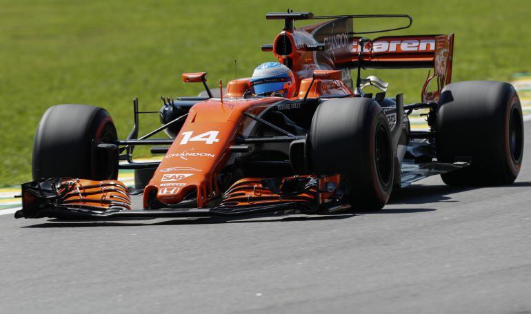 Fernando Alonso, en la primera jornada de entrenamientos libres en Interlagos.