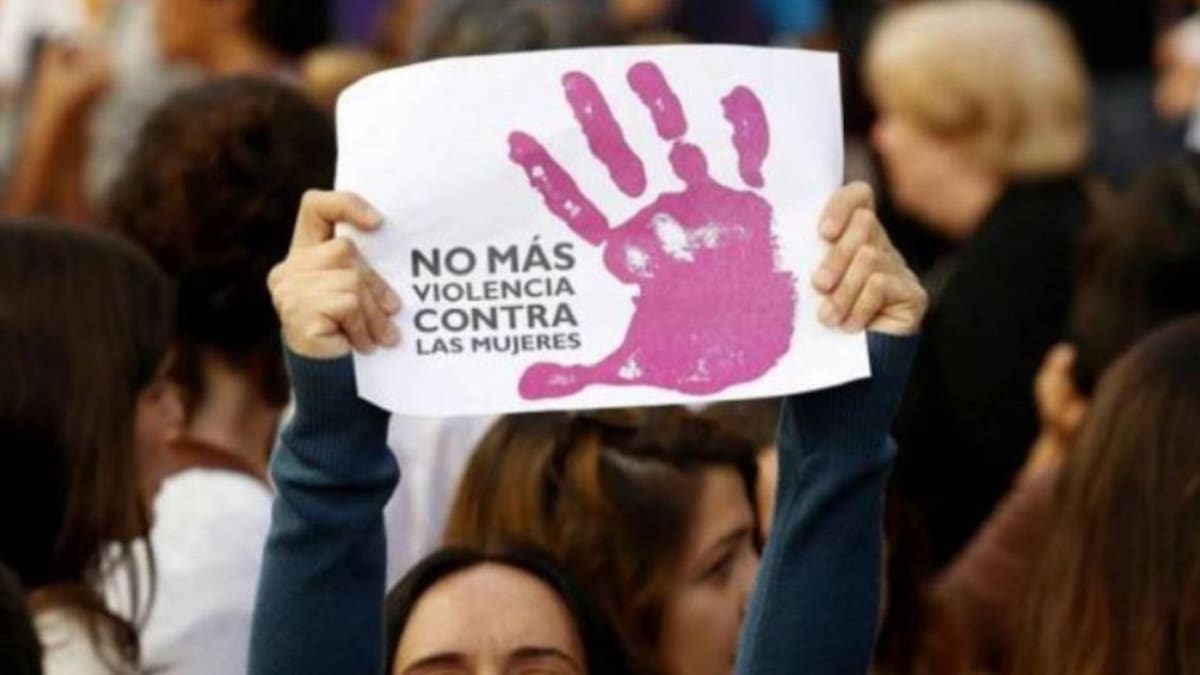 Entrevista a Marta Encrobas, del colectivo "Si, hai saída" (29/02/2020)