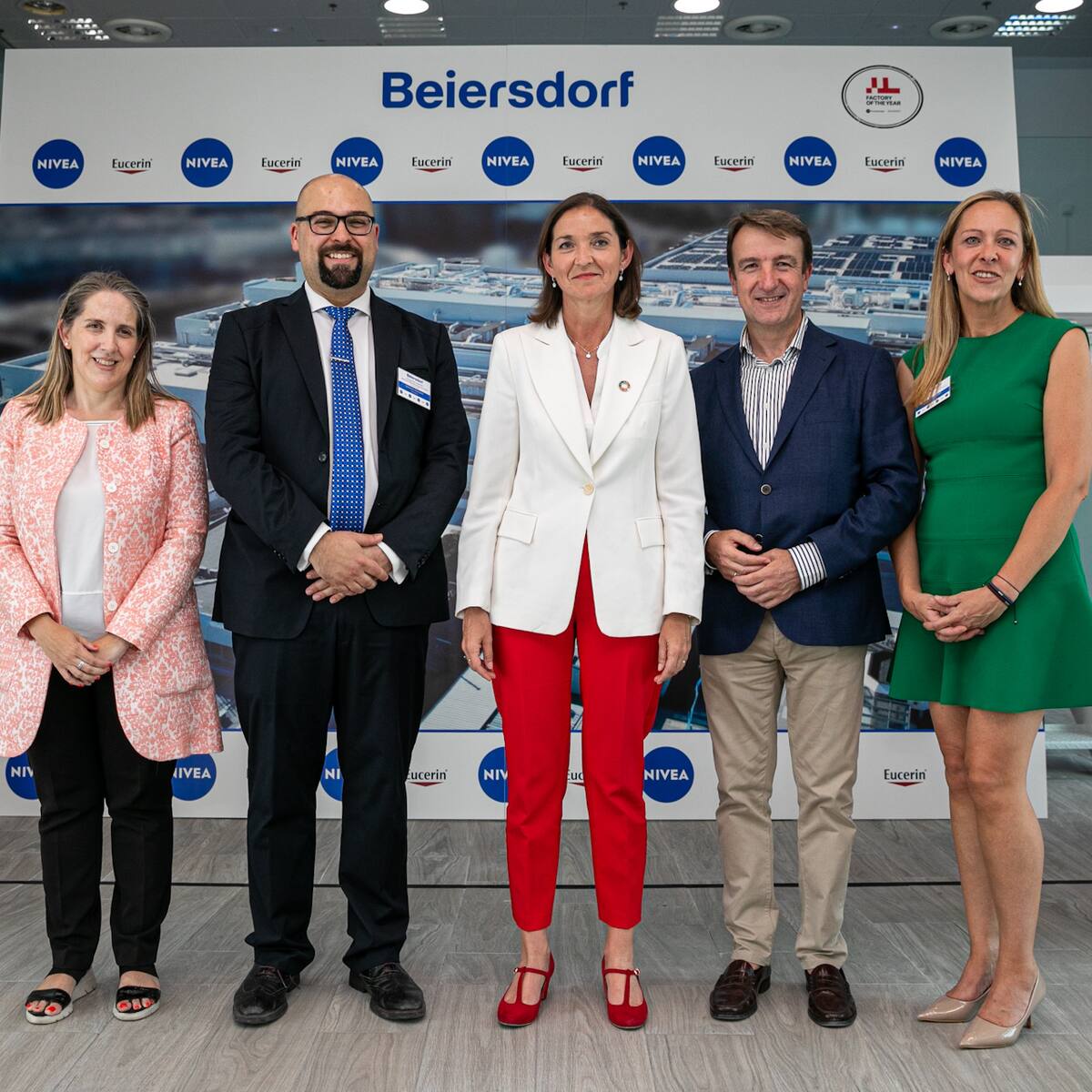 Tras invertir 45 millones de euros, Nivea inaugura la ampliación de su centro de producción en Tres Cantos