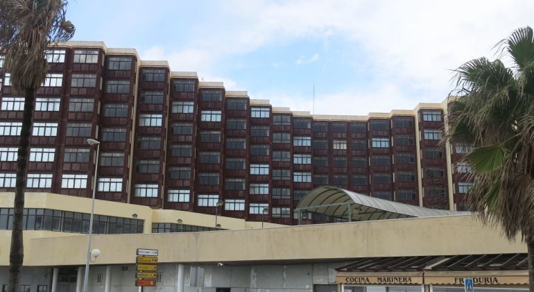 La Residencia del Tiempo Libre, ubicada en el Paseo Marítimo de la capital gaditana