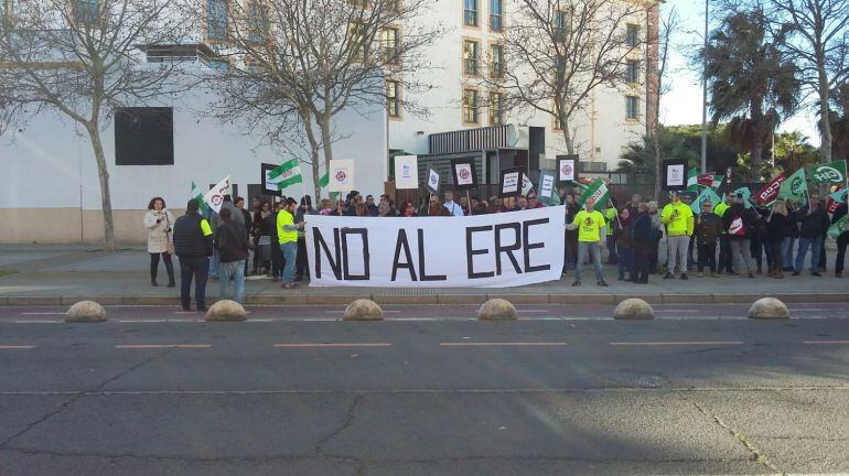 Afectados por el ERE de ISla Cristina