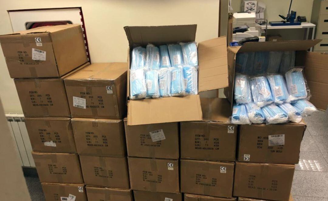 Mascarillas sanitarias listas para su reparto