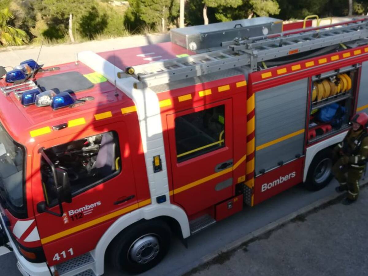 Nuevo incendio en una vivienda abandonada de La Tafalera en Elda