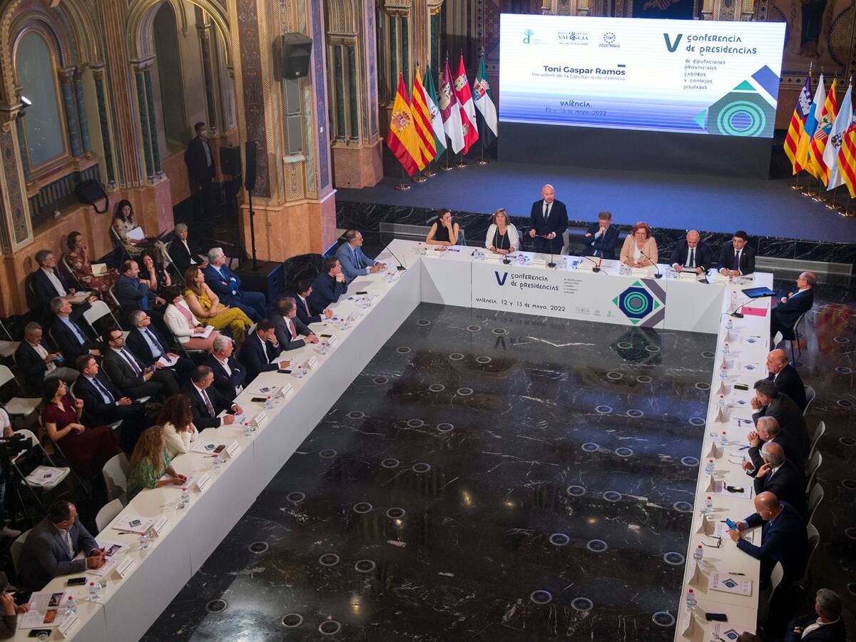 Última jornada de la V Conferencia de presidencias de diputaciones, cabildos y consejos insulares