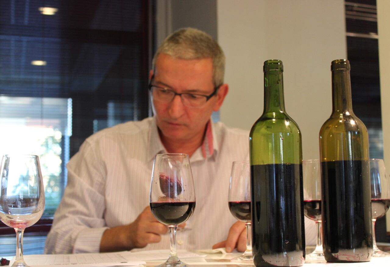 El sumiller Juan Marcos Gutiérrez