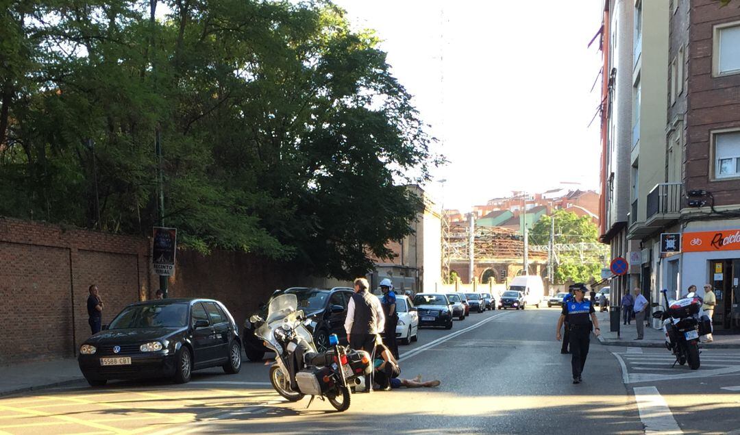 Imagen del lugar del suceso instantes previos a la llegada de la ambulancia