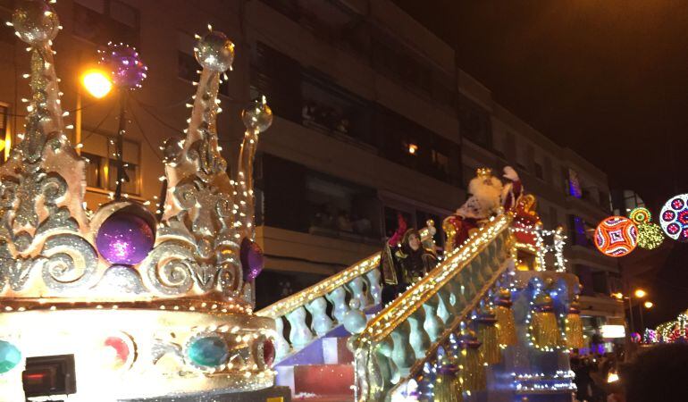 Melchor, Gaspar y Baltasar vuelven un año más a saludar a los niños en la noche más mágica del año