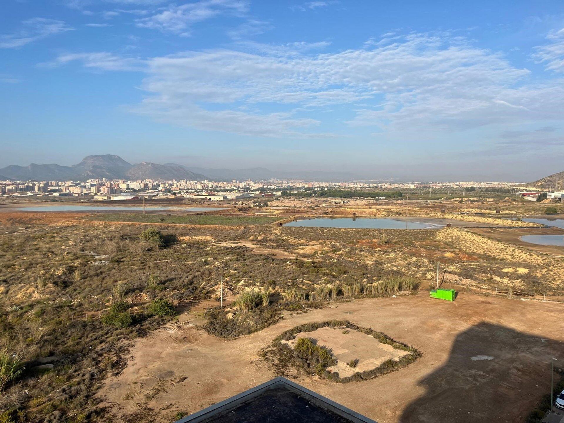 Los terrenos de Zinsa en imagen de archivo