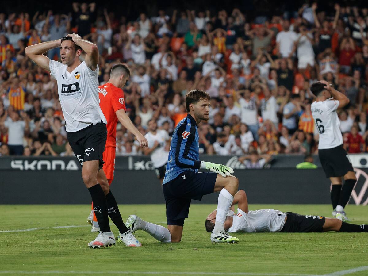 Empate insulso del Valencia para empezar