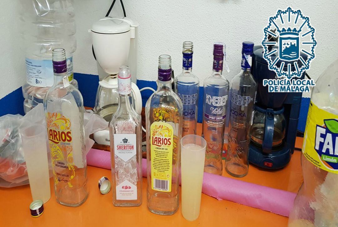 Parte del material incautado por los agentes municipales