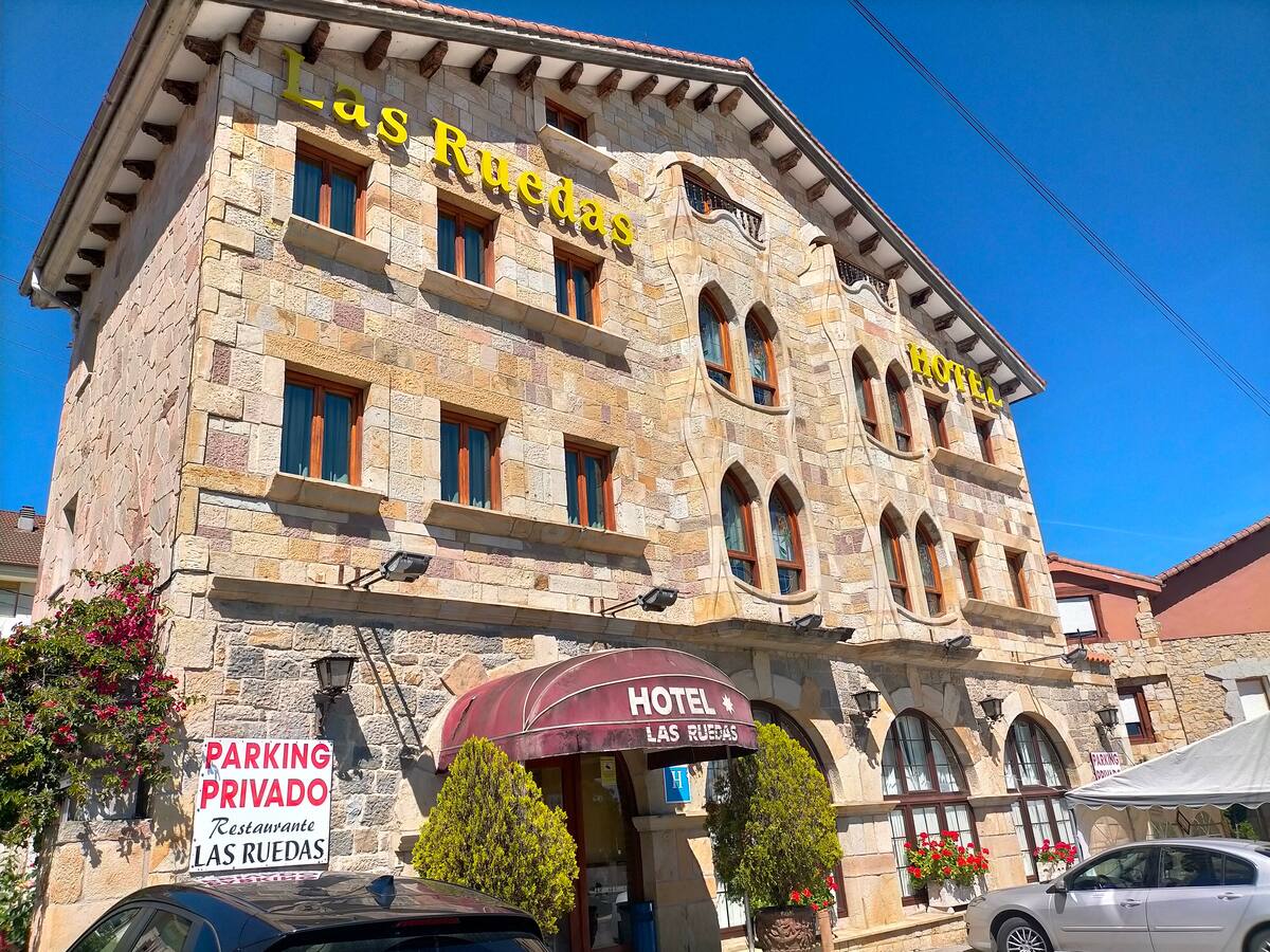 Restaurante Las Ruedas, calidad y servicio en Treto