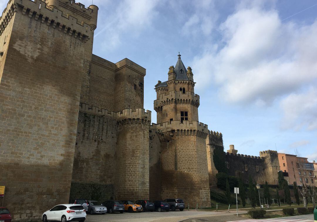 Exterior del Palacio Real de Olite, principal atractivo turístico de la localidad