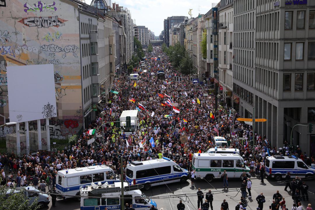 Manifestación de negacionista en Berlín