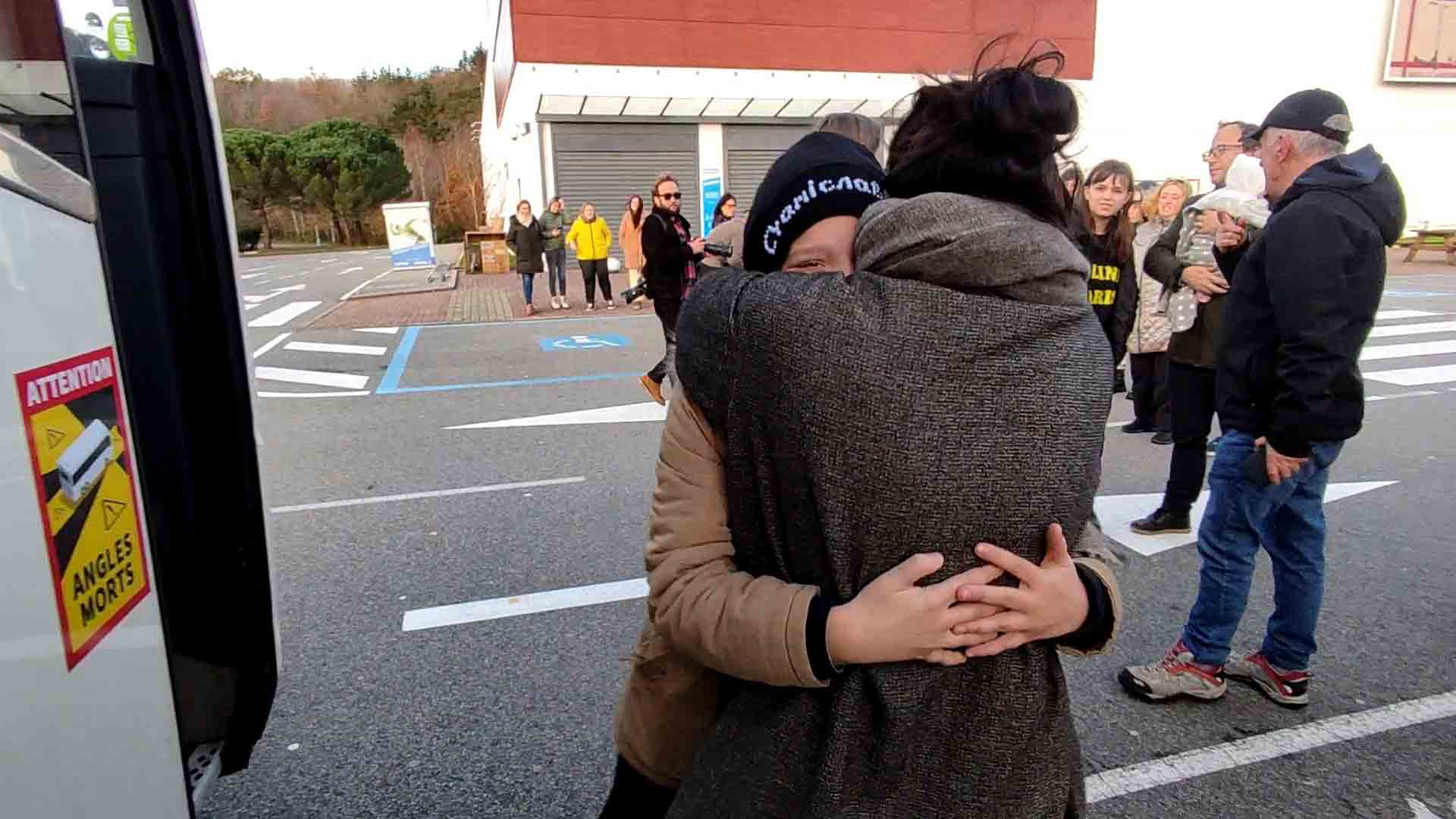 Menores de Chernobyl se reunen con sus familias de acogida en Euskadi