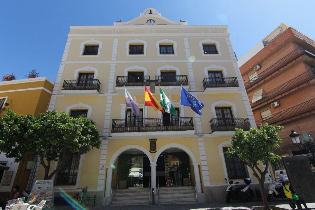 Fachada del Ayuntamiento de Almuñécar