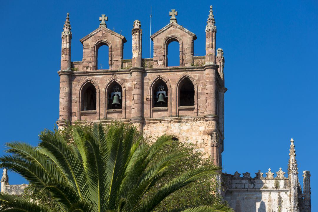 Iglesia de San Vicente de la Barquera.