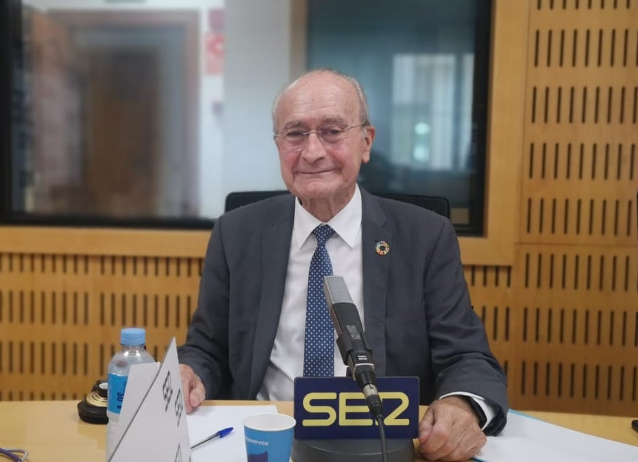 El alcalde de Málaga, Francisco de la Torre, en los estudios de SER Málaga en una imagen de archivo. Cadena SER.