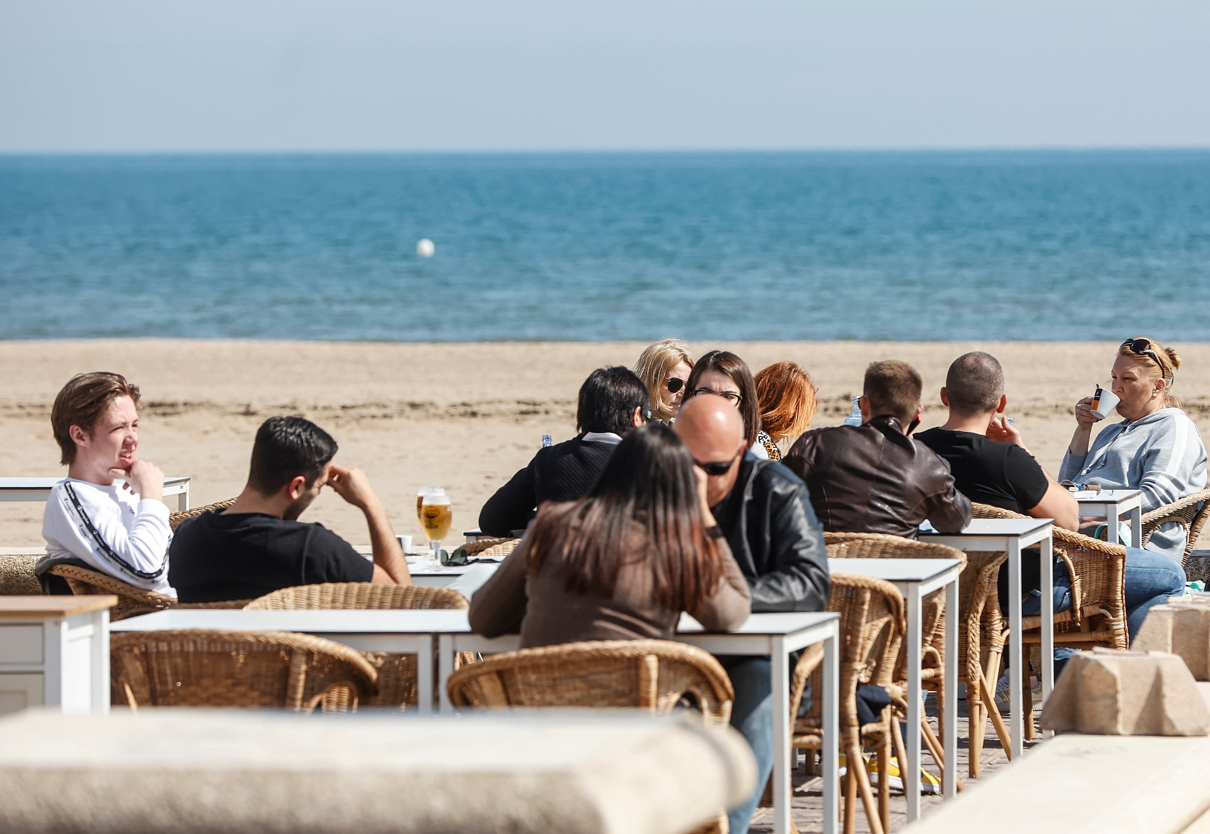 Paseo de la Playa de la Malvarrosa (Valencia).