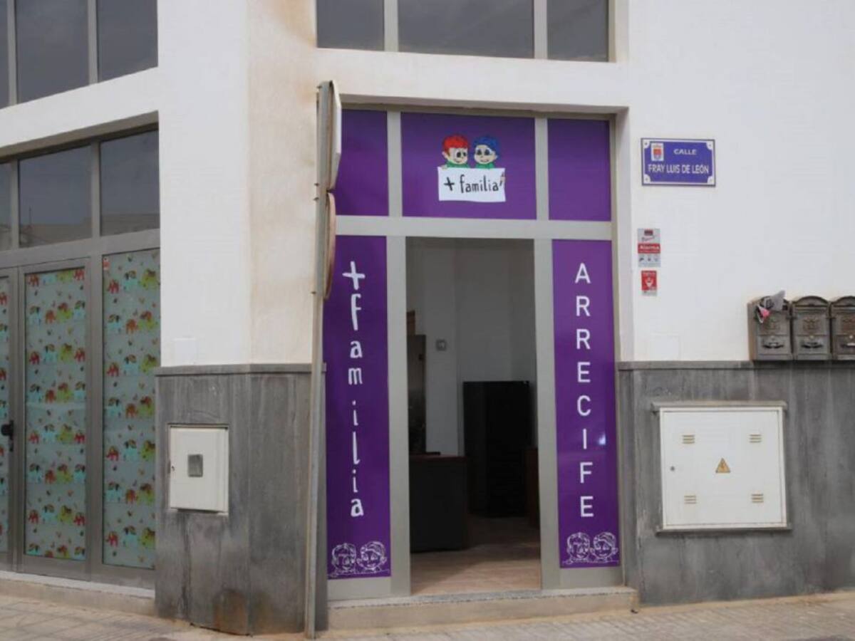 La viceconsejera de Justicia participa en la presentación del Punto de Encuentro Familiar de Lanzarote