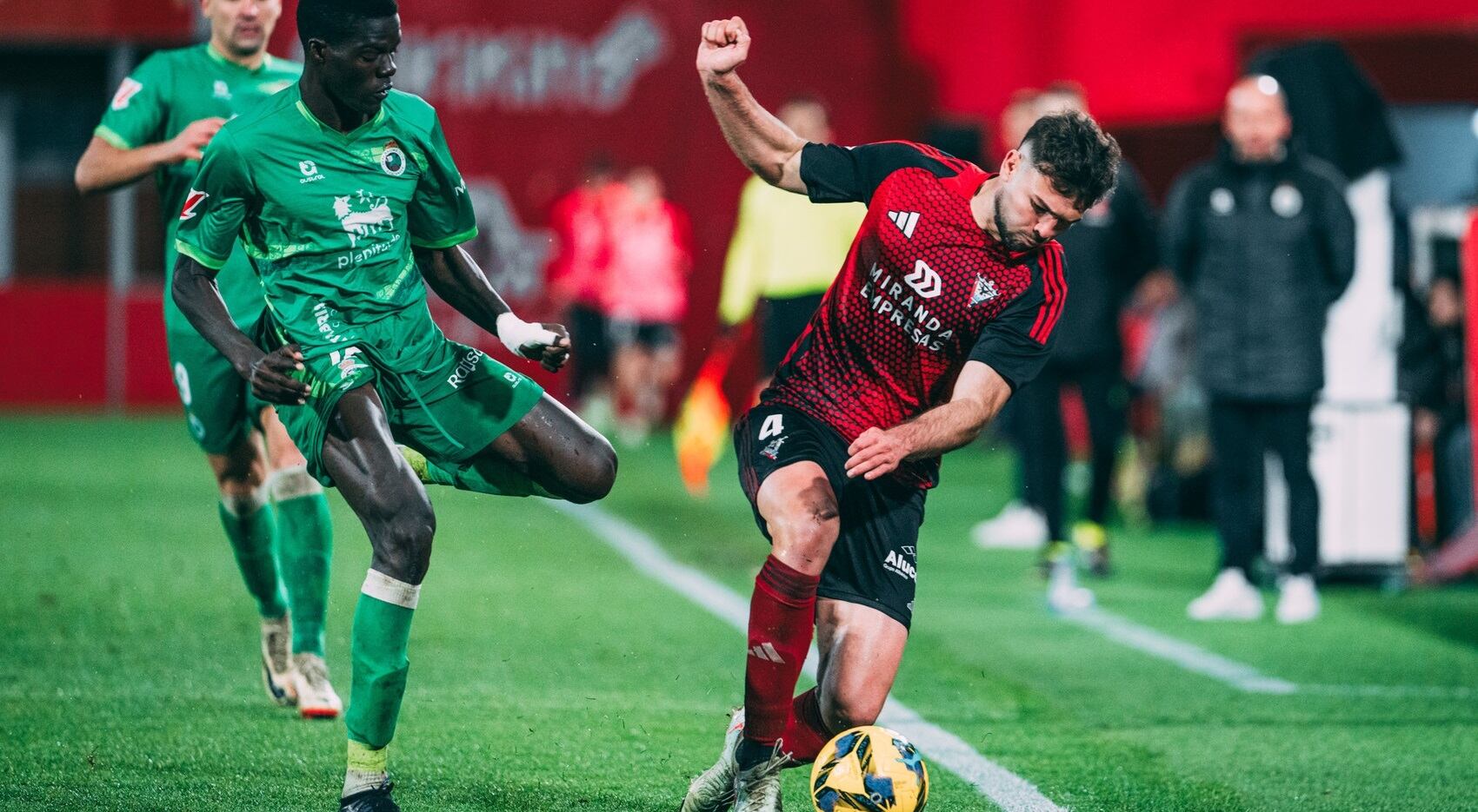 Maguette, contra el Mirandés.