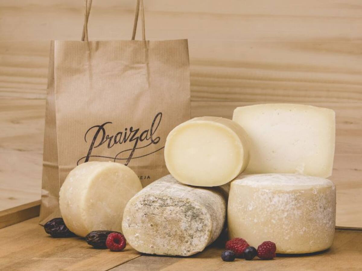 Así se aprende a hacer un queso de premio en sólo tres años