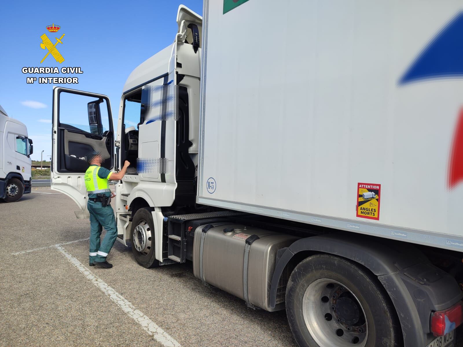 Investigado un camionero en La Rioja que superaba en casi siete veces la tasa de alcohol permitida