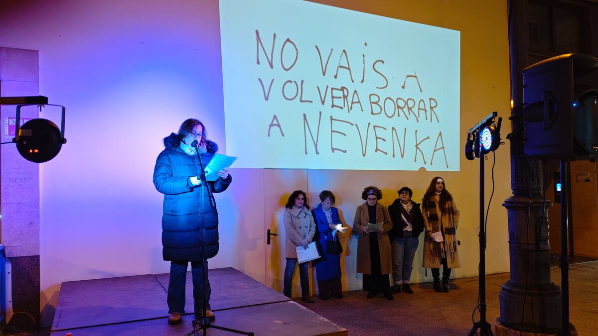 Nevenka Fernández protagoniza el acto del 25N de las Plataforma contra las violencias machistas en Ponferrada