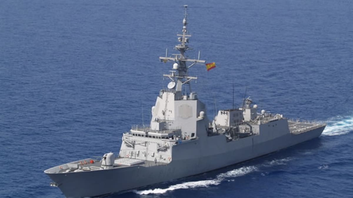 El alcalde de Vigo anuncia que serán siete días de actividades complementarias al Desfile de las Fuerzas Armadas