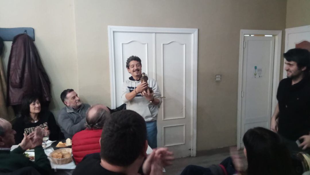 Tello Mañueco homenajeado por IU Palencia