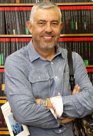 Pepe Belmonte, catedrático de Literatura de la UMU.