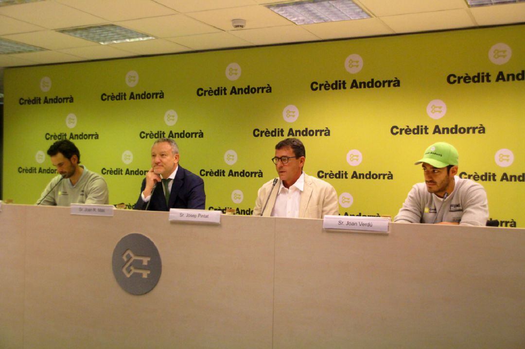 Roda de premsa de la FAE per fer balanç de la temporada.