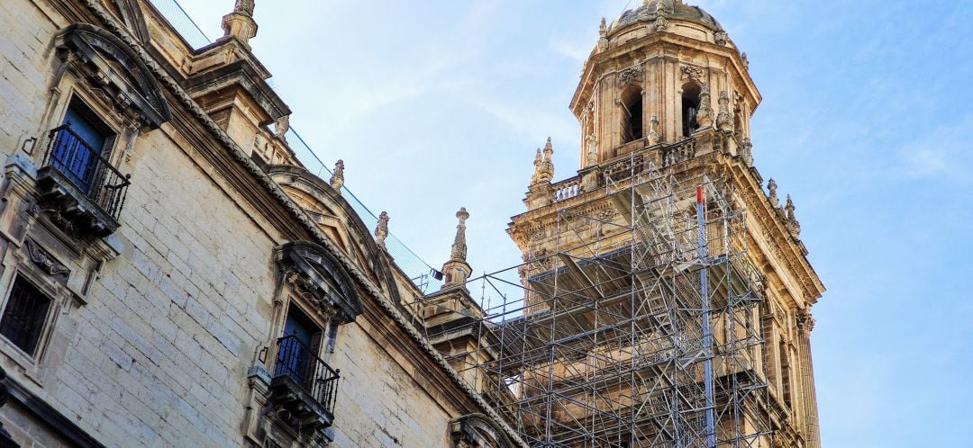 Obras en la Catedral de Jaén, a las que iría destinada una de las partidas de los PGE.